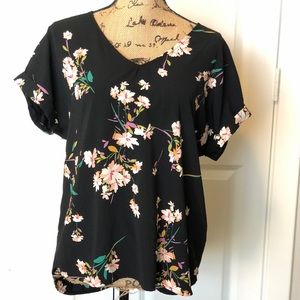 Medium Blouse with Flowers by Pleione Made in USA